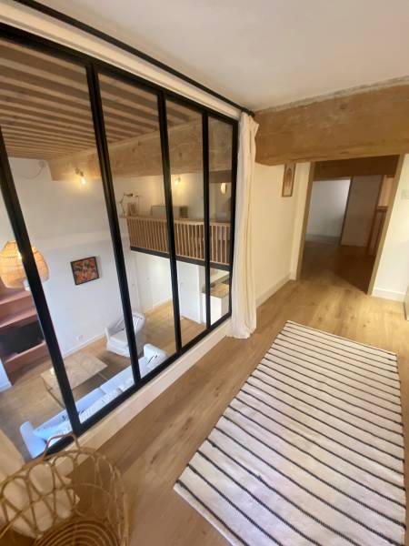 Design d'intérieur personnalisé pour appartement à Lyon