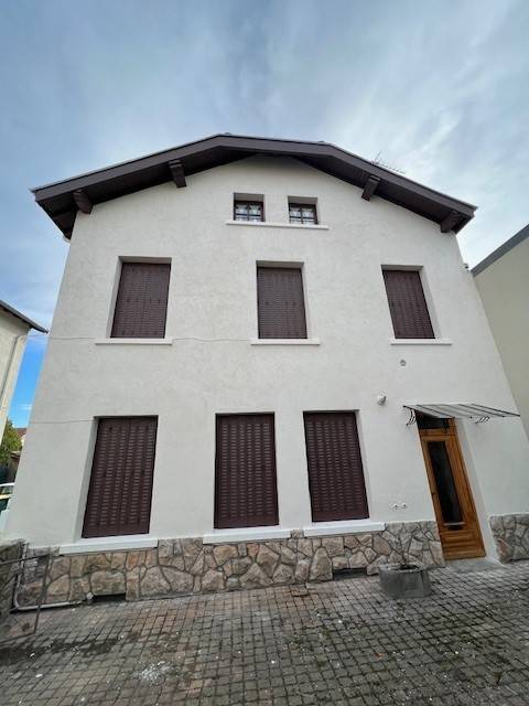 FACADE8jpg_6572e8e04d0955.44002777.jpg