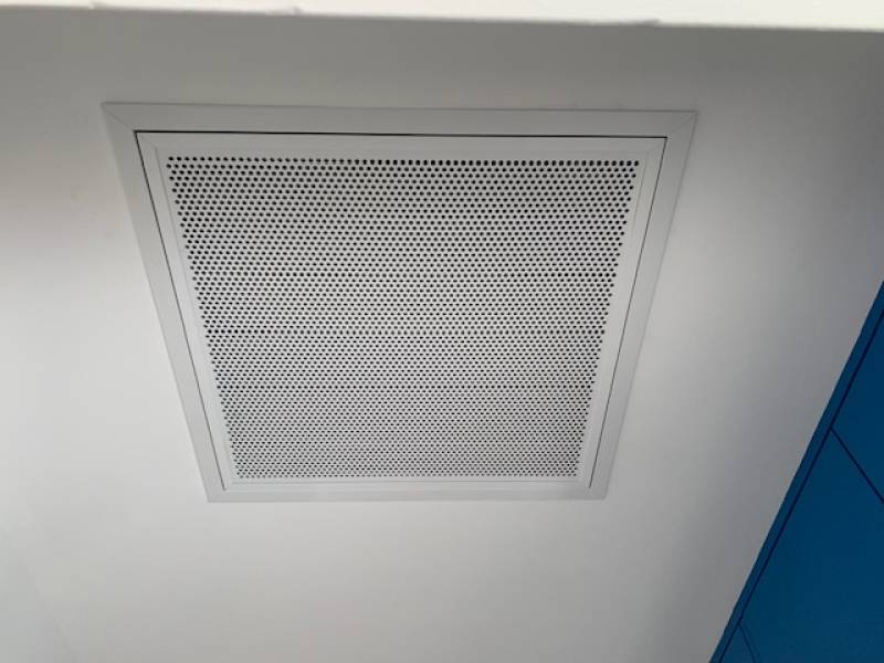 Installation d'une climatisation réversible en split et gainable à Saint Cyr au Mont d'Or